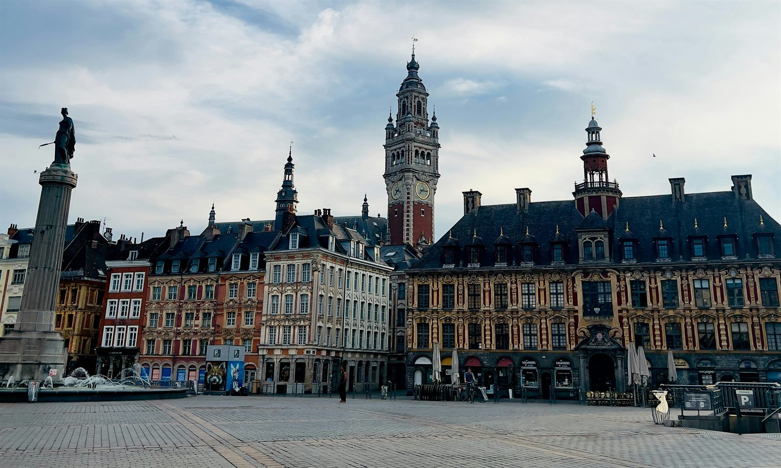 Chauffeur privé VTC à Lille — GNN Private Driver, trajet longue distance depuis Paris