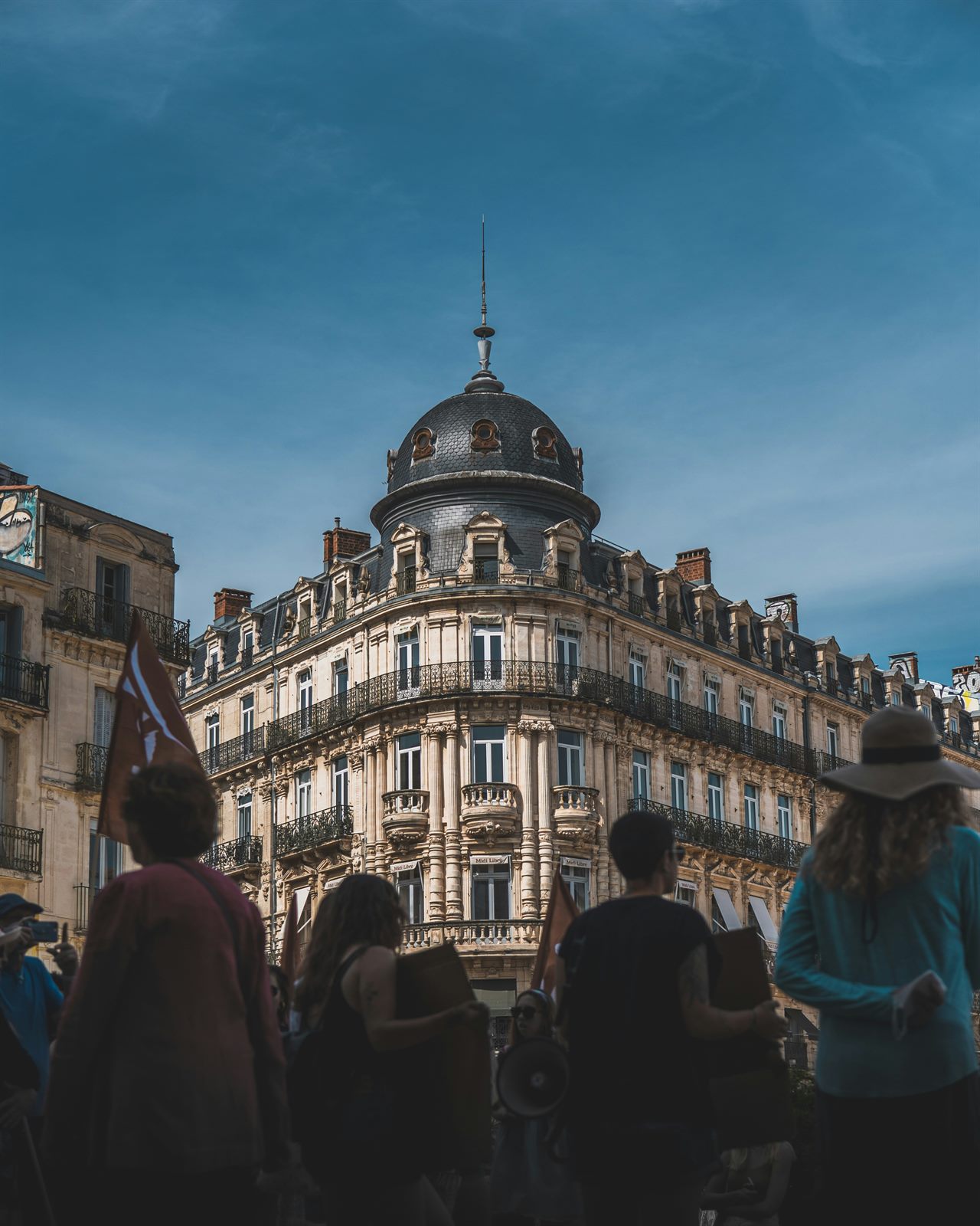 Chauffeur privé VTC à Montpellier — GNN Private Driver, trajet longue distance depuis Paris