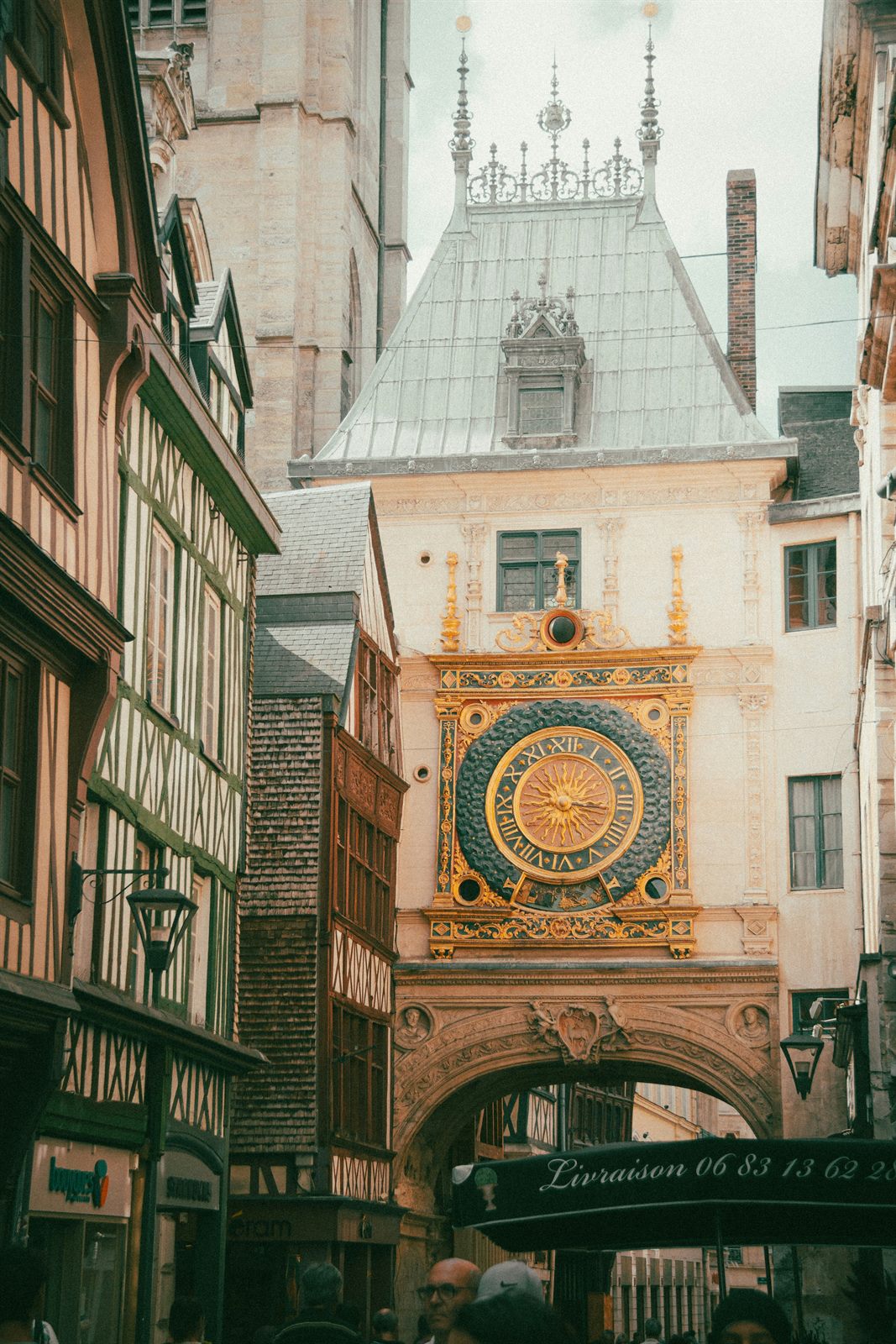 Chauffeur privé VTC à Rouen — GNN Private Driver, trajet longue distance depuis Paris